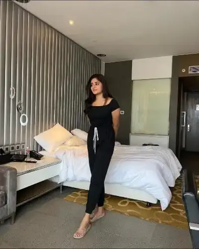 Call Girls Service in Umsning